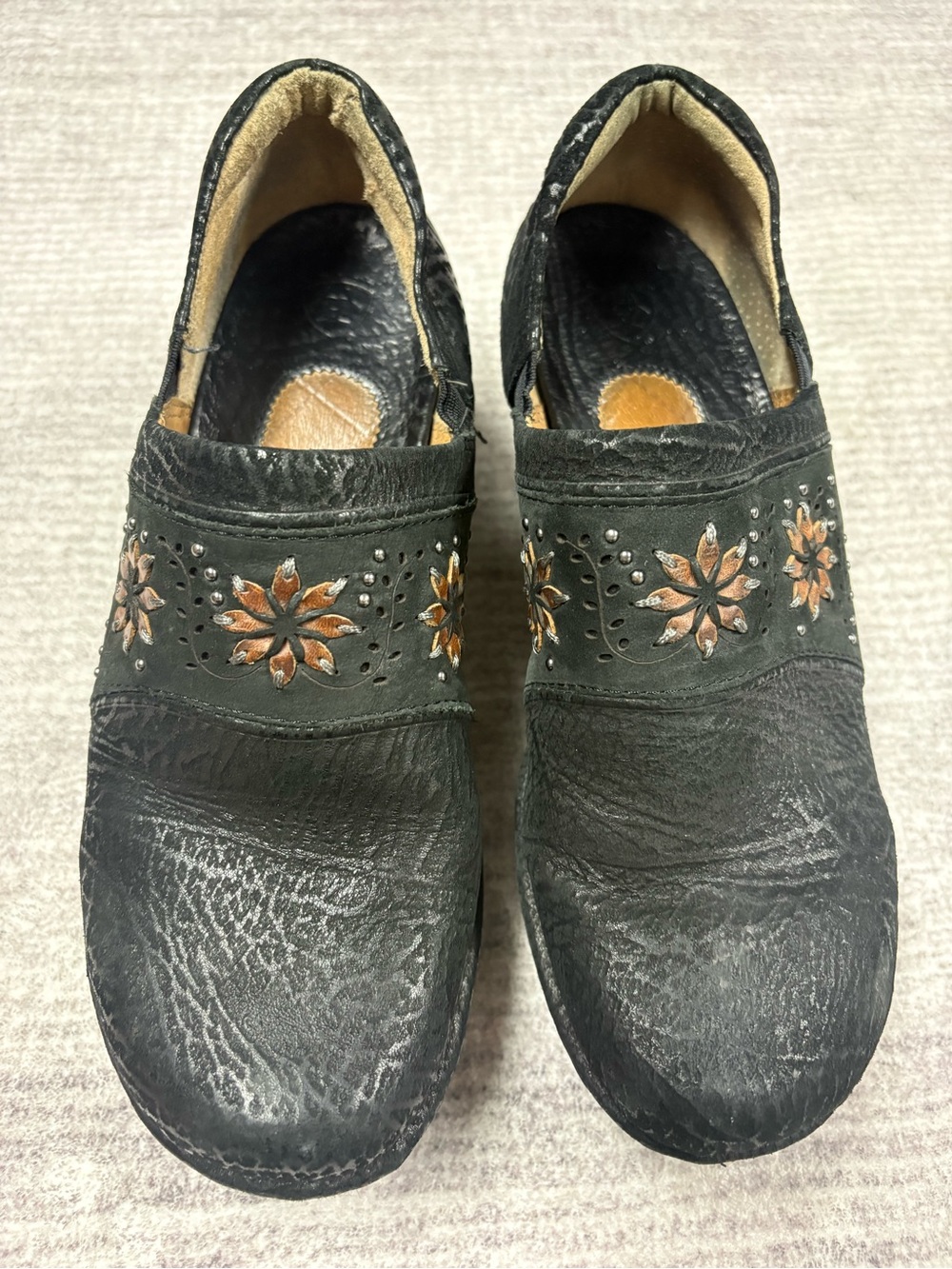 ARIAT Women’s 8.5 Platform Clogs Black Leather Patchwork Floral Chunky Western - Picture 3 of 8